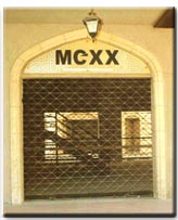 Khan Al-Azizia Shop 4